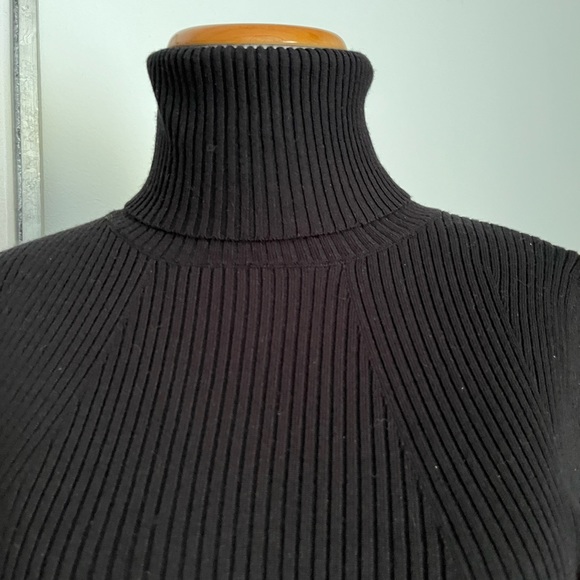 Maeve by Anthropologie Black Ribbed Turtleneck Slit Sleeve Size XS - Picture 2 of 8